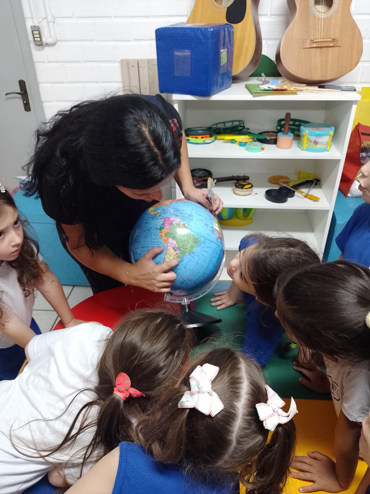 Educação Infantil – “Crianças Do Mundo” – Colégio Fátima